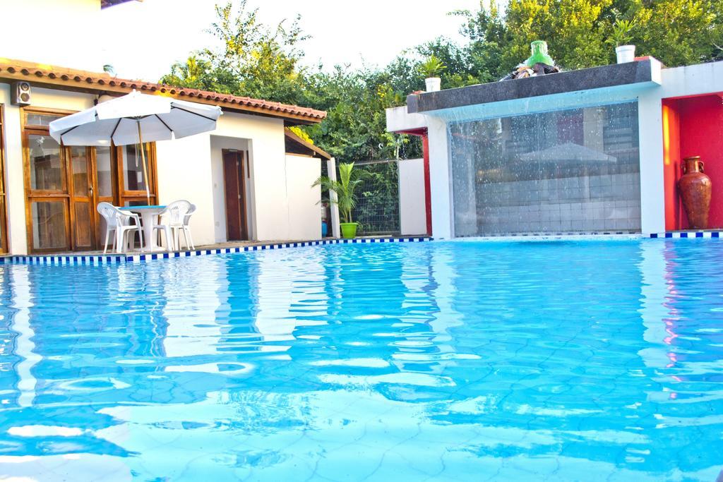 Residencial Nazareth - Tonziro Aparthotel ปอร์โตเซกูโร ภายนอก รูปภาพ